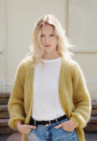 153-7 Cardigan | Plum Mohair | Rauma Garn