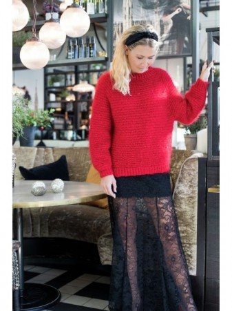 DG374-01 | Diana genser | Påfugl og Bling