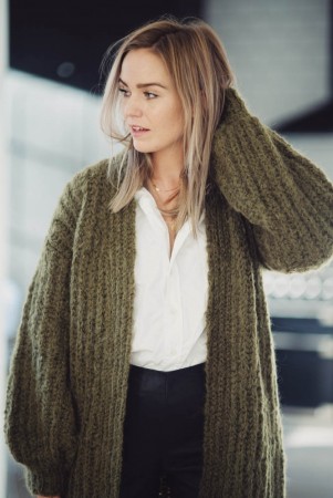 CP19-08 SUNSTONE cardigan lang FNUGG Strikkepakke Camilla Pihl