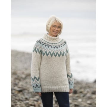 2035-1 KATRINEGENSER PERLEGRÅ Alpaca Bris Strikkepakke Viking Garn