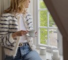 Tove Lindtein Fuzzy Classic Cardigan OPPSKRIFT thumbnail