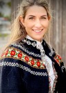 Helene, tilpasset Nordfjordbunaden Bunadstrikk thumbnail