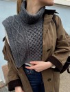 PetiteKnit Dagmar Neck (oppskrift) papir thumbnail