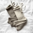 Indiblomst Elisenberg bukse 24m/10cm (oppskrift)  thumbnail