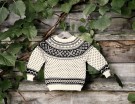 26-8 Setesdal genser baby babygarn natur thumbnail