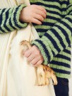 2401-2 SEDRICK SWEATER JUNIOR (oppskrift) thumbnail