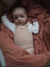 PetiteKnit Lillebrors romper Oppskrift (papir) thumbnail