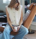 Fuzzy vest (oppskrift) papir Tove Lindtein thumbnail