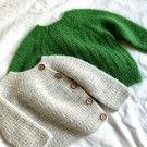 Sorgenfri omslagsjakke Mini 24m/10cm (oppskrift) thumbnail