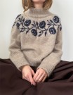 LeKnit Rosie Yoke Sweater Strikkepakke Peer Gynt og Tynn silk mohair  thumbnail