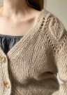 Leknit Chunky Dahlia V-neck cardigan Lys beige Strikkepakke thumbnail