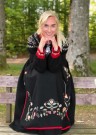 Linda tilpasset Rogalandsbunaden, Løland Bunadstrikk  thumbnail