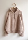 Zipper Sweater | Peer Gynt Lys beigemelert Strikkepakke | PetiteKnit thumbnail