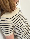 Leknit Manon Tee (oppskrift) papir thumbnail