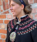 Martha tilpasset Sunnmørsbunaden, Ørskog Sort Bunadstrikk  thumbnail