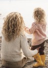 Cecilie Skog genser dame og barn 1_2 Oppskrift Sandnes Garn thumbnail