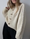 440-1 Haraboji Cardigan Fremstrikk Rauma Garn Fivel thumbnail