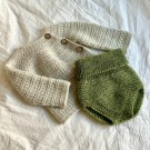 Sorgenfri omslagsjakke Mini 24m/10cm (oppskrift) thumbnail