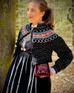 Cecilie tilpasset Vest-Agder bunad Bunadstrikk  thumbnail
