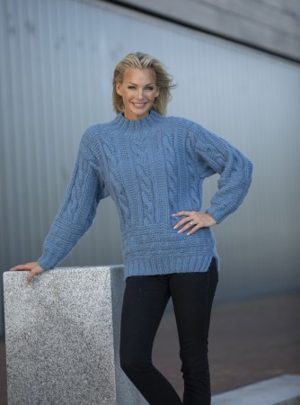 2226-1b Skylar genser Lys jeansblå strikkepakke 