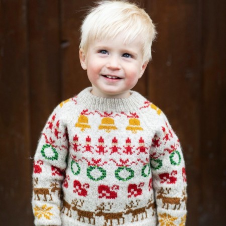 356-1 Alt-jeg-ønsker-meg-til-jul-genser barn | Finull | Strikkepakke Rauma Garn
