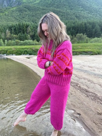 440-5 Gloria sett Sweater og bukse (oppskrift) Rauma Garn 