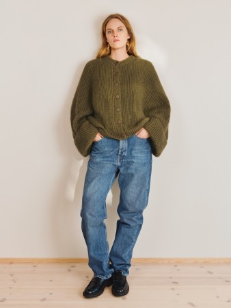 2409-3 Penny Cardigan Tynn Peer Gynt og Tynn Silk Mohair 