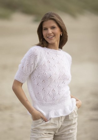 2223-7 Svane bluse Hvit Kidsilk Strikkepakke