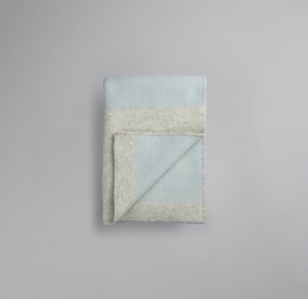 Bergstaden Pledd 4454 Grey Blue Røros Tweed