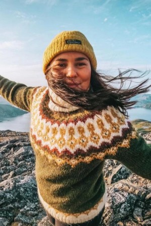 Čoarvegiella Vinter Sisu Knitwear Alafosslopi
