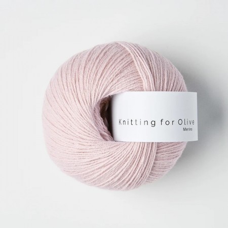 Knitting for Olive Merino Jordbærmilkshake