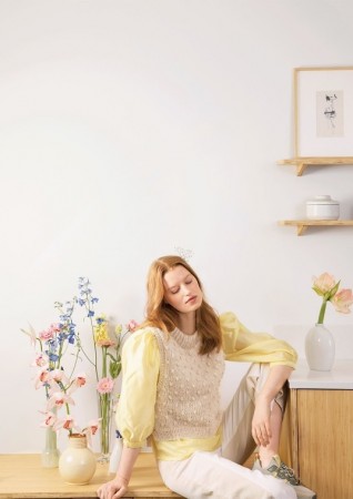 2102-6 Popcorn Slipover dame Børstet Alpakka Vanilje Tynn Silk Mohair Strikkepakke Sandnes Garn