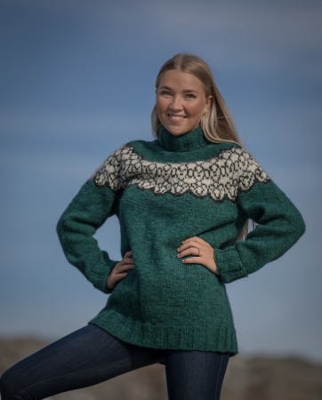 Aurora genser Strikkepakke Tove Richter Lettlopi