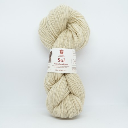 Sol lamullgarn 420 ecru
