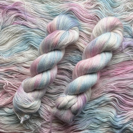 Unikt Garn Tynn entrådig merino Pastel Crush