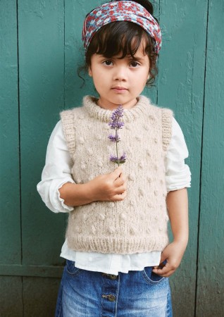 2012-1 Popcorn Slipover barn Børstet Alpakka Vanilje og Tynn Silk Mohair Lys beige Strikkepakke
