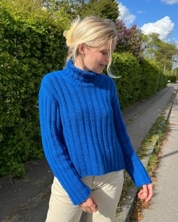Hazel Sweater Peer Gynt Jolly Blue Strikkepakke