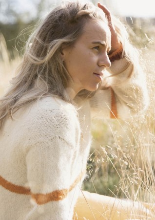 14_8 | Tiril stripegenser | Børstet Alpakka | Strikkepakke
