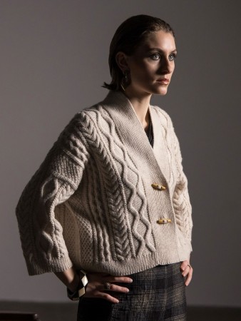 Filcolana Fisherman Cardigan Peruvian marzipan
