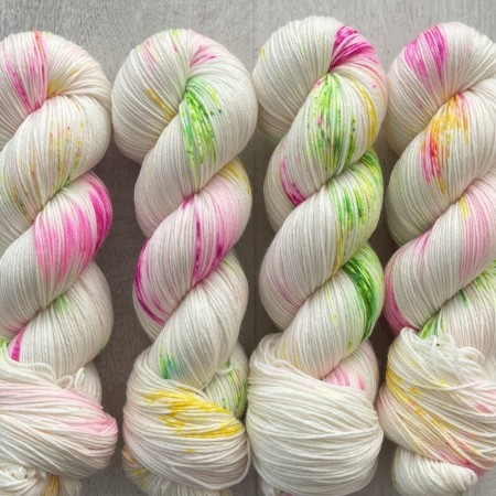 Unikt garn tynn merino Hubba bubba