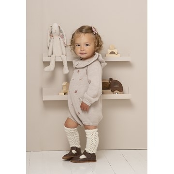 2132-4B "ÅSE"-ROMPER Alpaca Liten Storm Strikkepakke