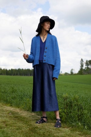 418-4 Vinge raglanjakke Finull og Alpaca Silk Blå Strikkepakke
